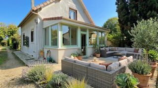 Vente Maison Ensemble Immobilier à Fort Potentiel – Dépendance, 3 Garages & Grand Parking Herblay