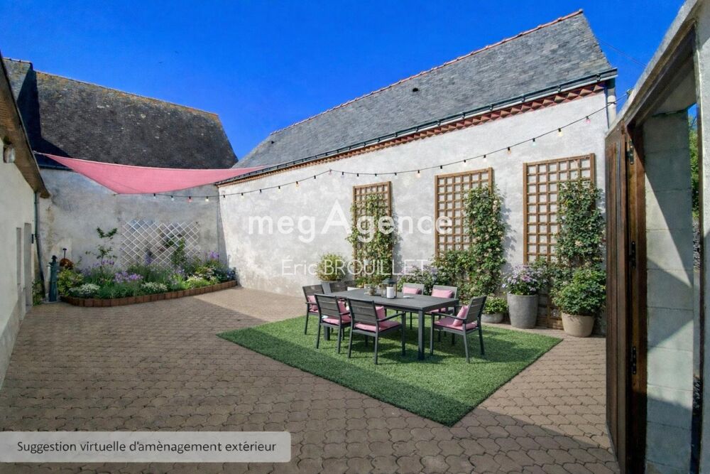 Vente Maison Maison de bourg ancienne avec cour et garage Saint-germain-des-pres