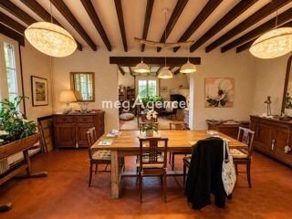 Vente Maison Propriété avec piscine et dépendances – Jusqu'à 5,3 hectares aux portes de Bordeaux Camblanes-et-meynac