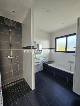  Maison � vendre 7 pi�ces 130 m�