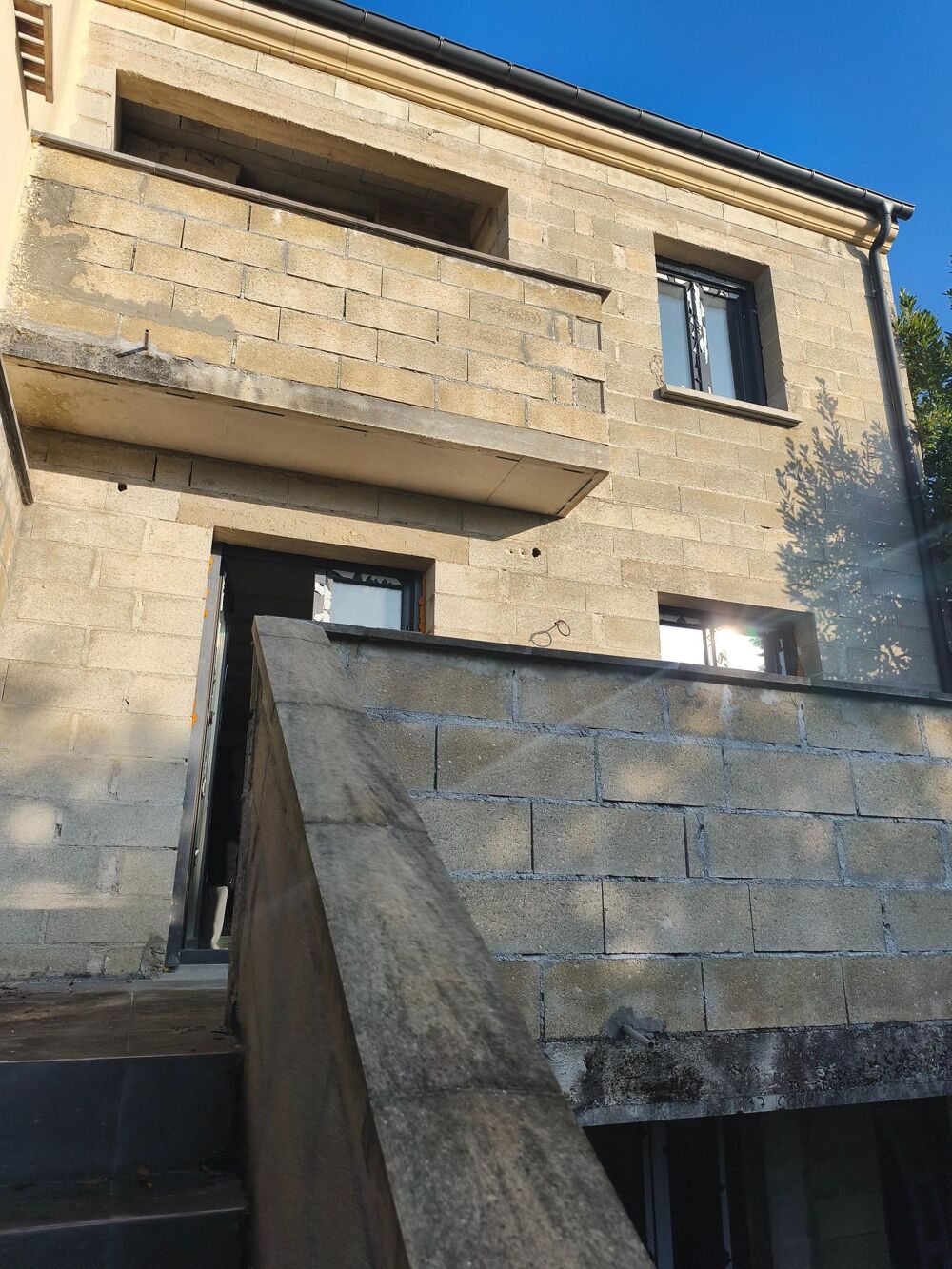 Vente Immeuble maison T6 hors d'eau hors d'air a Tremblay en france Tremblay-en-france