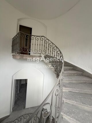  Appartement � vendre 4 pi�ces 136 m�