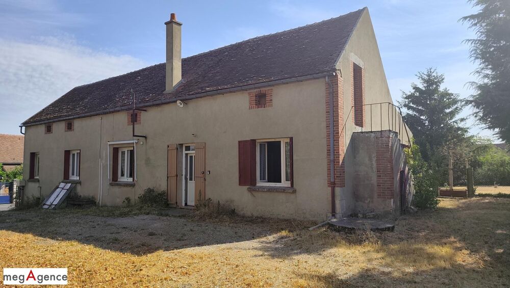 Longère, grange, écurie, puits, cave sur 16 490 m² clos.