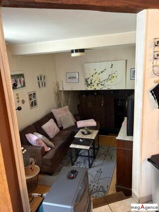  Maison � vendre 12 pi�ces 323 m�