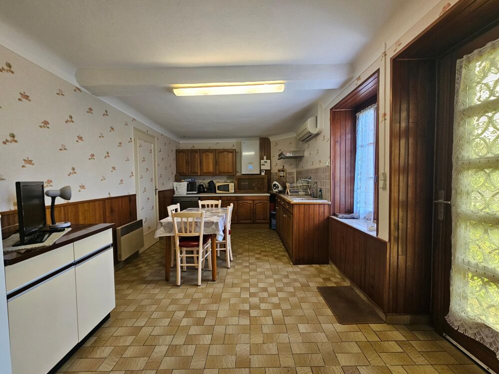 Plain pied, deux chambres avec jardin et garage
