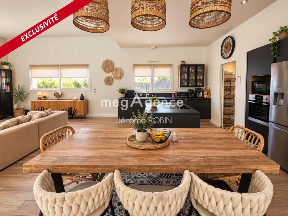Vente Maison Villa d'exception de 150 m² avec piscine sur 2 496 m² – Sainte-Eulalie Sainte-eulalie
