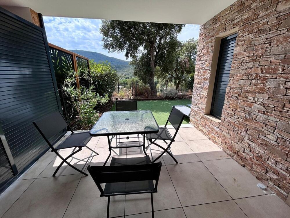 A VENDRE : T2 41m² avec Jardin / Terrasse / Parking - SAINTE-MAXIME