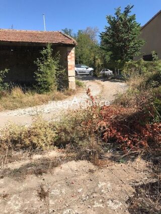  Terrain à vendre 784 m²