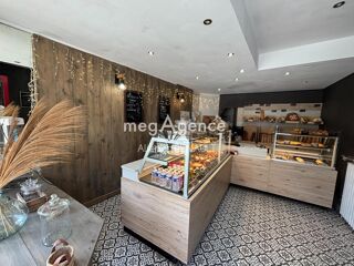 Vente Immeuble Immeuble de rapport 200m² avec local commercial et appartement – Centre-ville du Bugue Le bugue