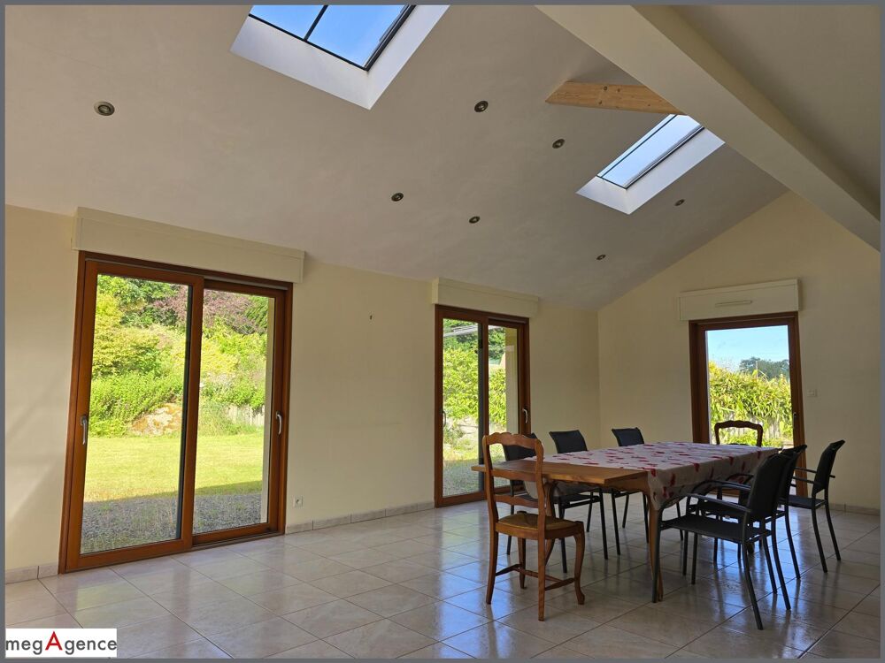 Vente Maison Maison de 143 m², 6 pièces sur 1500 m² de terrain Saint-marc-le-blanc