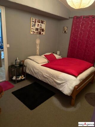  Maison � vendre 12 pi�ces 323 m�