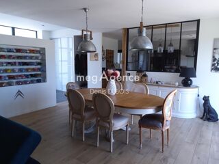  Maison � vendre 10 pi�ces 360 m�