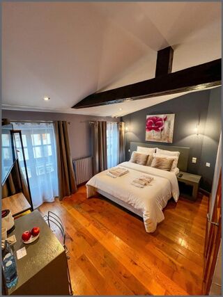  Maison � vendre 9 pi�ces 394 m�