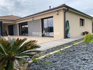  Maison  vendre 6 pices 183 m