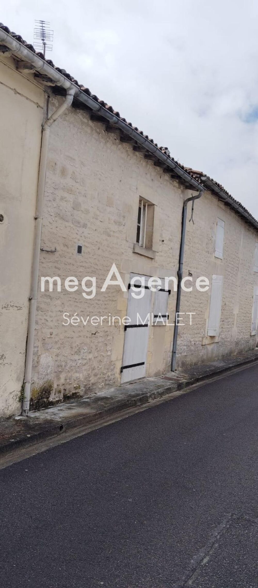 Vente Maison A vendre maison à rénover  Centre Châteaubernard Chateaubernard