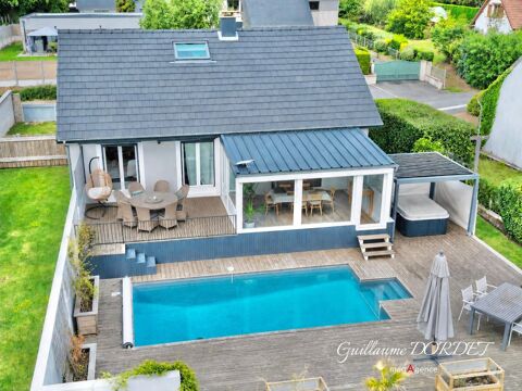   Très belle maison familiale rénovée avec piscine Maison - 7 pièce(s) - 155 m²
