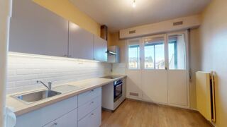  Appartement � vendre 4 pi�ces 77 m�