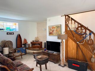 Vente Maison Maison de caractère T5, jardin et puits, à pied du port et des plages Saint-gildas-de-rhuys