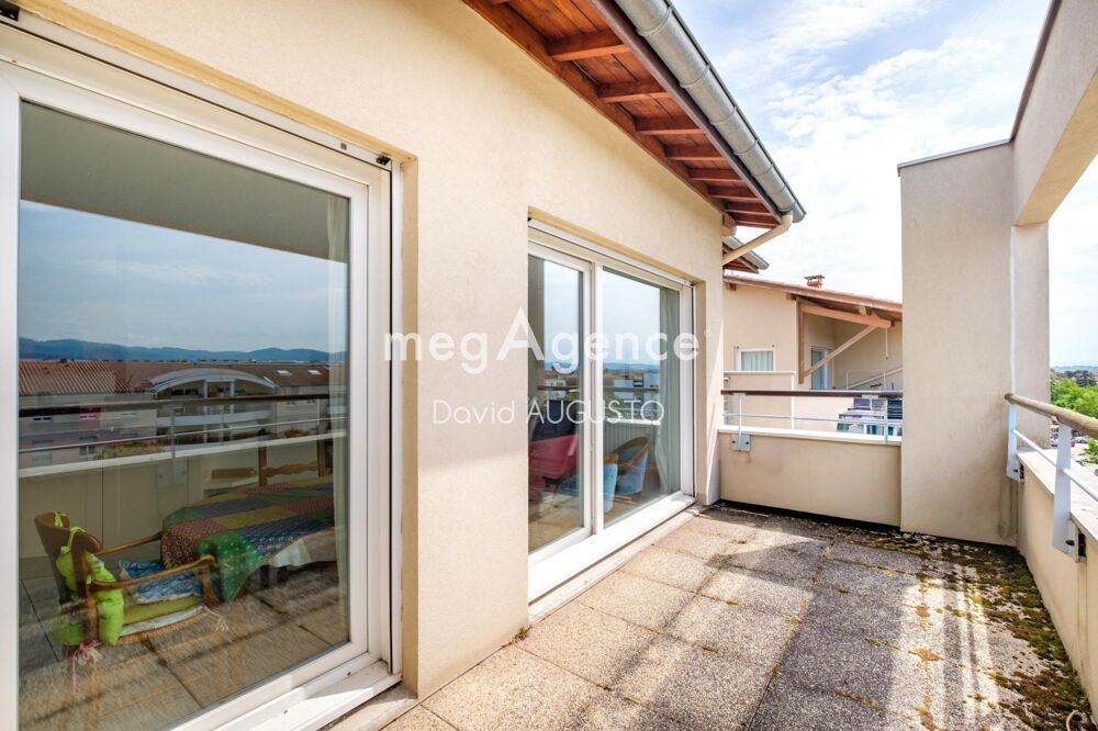 Vente Appartement HYPERCENTRE, DERNIER ETAGE, GRAND 3 PIECES, 3 BALCONS ET GARAGE BOX Francheville