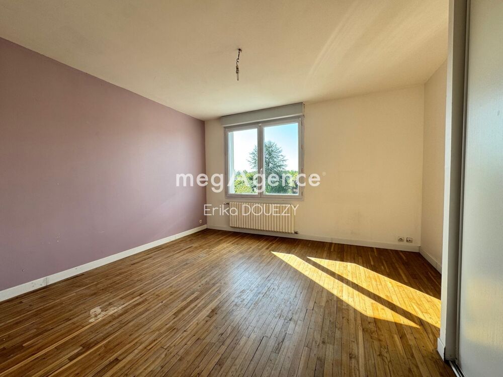 Vente Maison Maison 5 chambres 1 bureau, jardin, garage Maulevrier