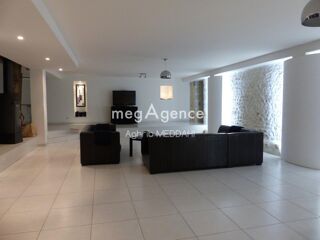  Maison � vendre 9 pi�ces 330 m�