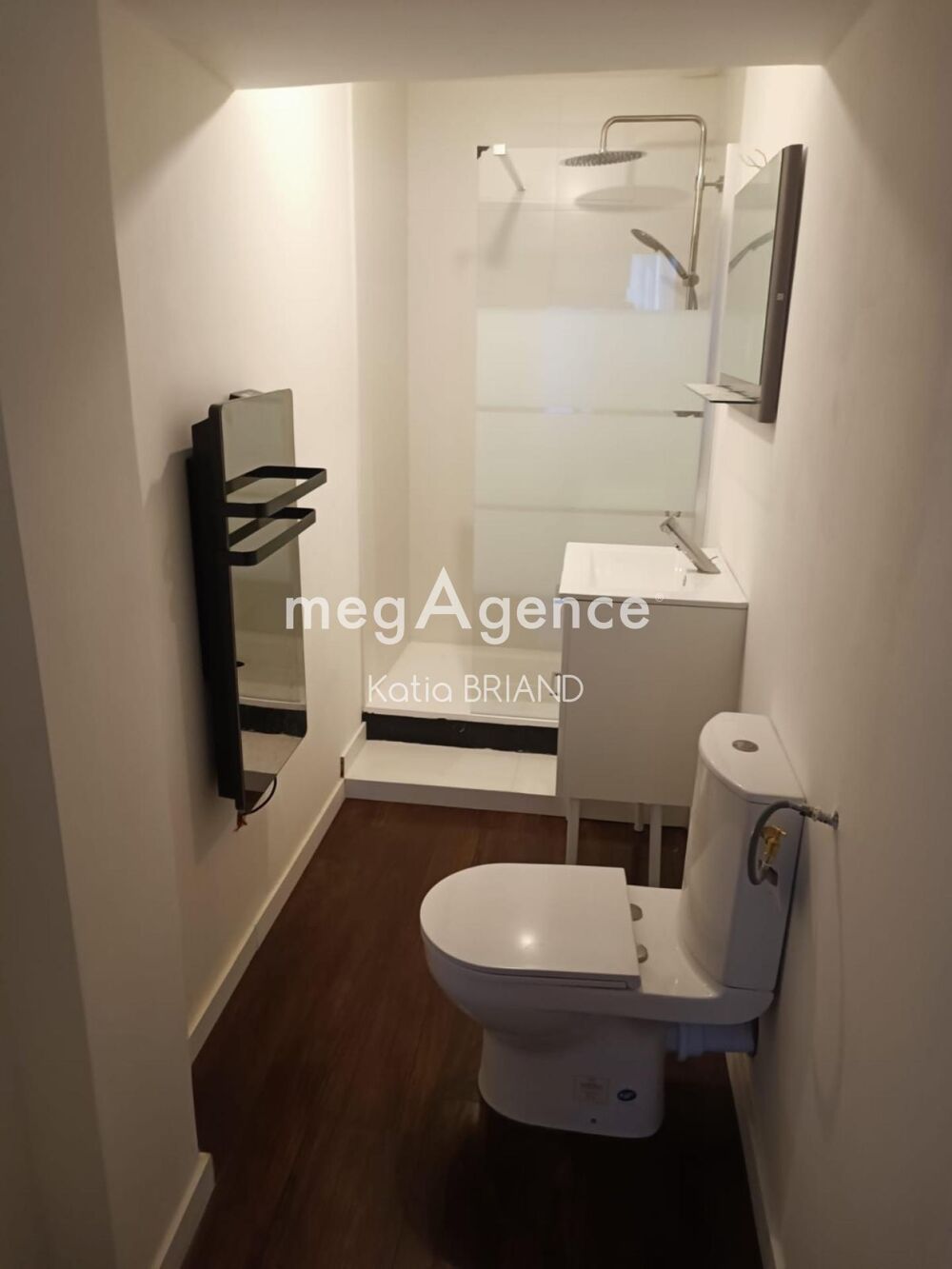 Vente Appartement APPARTEMENT T 2 avec une cour privée proche gare Laval
