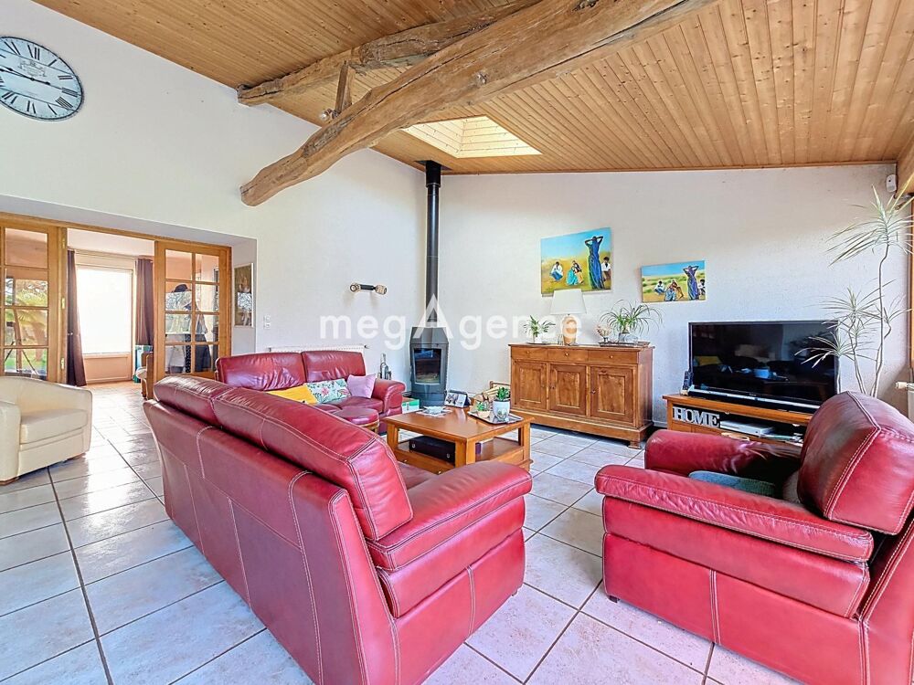 Longère rénovée  200 m² habitables au coeur des grands espaces