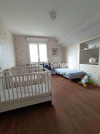  Maison � vendre 6 pi�ces 180 m�
