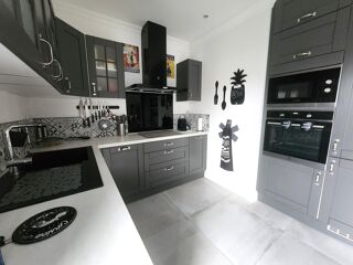  Maison � vendre 5 pi�ces 180 m�