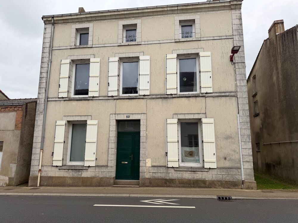 Maison coeur de Trémentines, 10 pièces, 237 m²