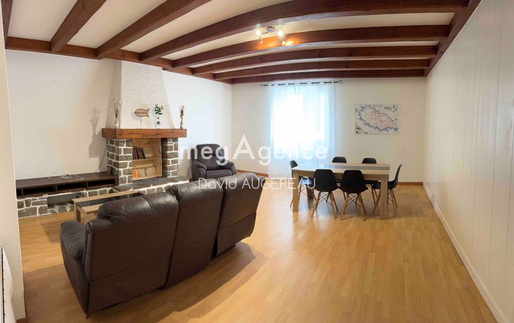 Port Joinville, appartement à proximité des commerces et de la gare maritime