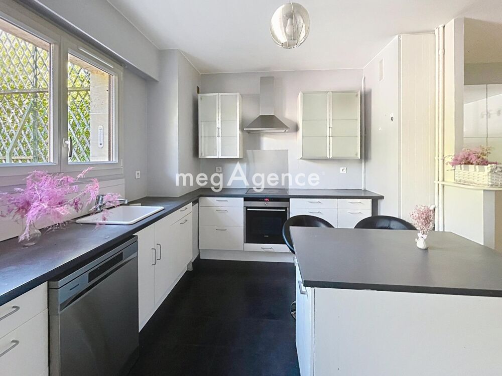 Appartement 6 pièces 152 m² · à Saint-Nom-la-Breteche · 152 m² · 549 000 €