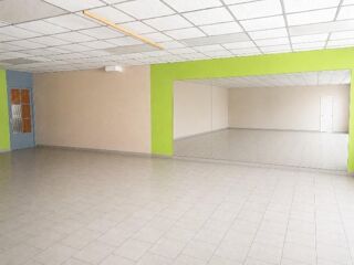  Immeuble � vendre 613 m�