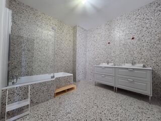  Appartement à vendre 4 pièces 117 m²