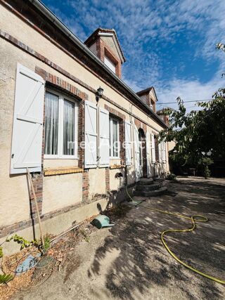 Vente Maison Maison familiale avec maison d'amis, dépendance et jardin plein Sud à Thorigny-sur-Oreuse Thorigny-sur-oreuse
