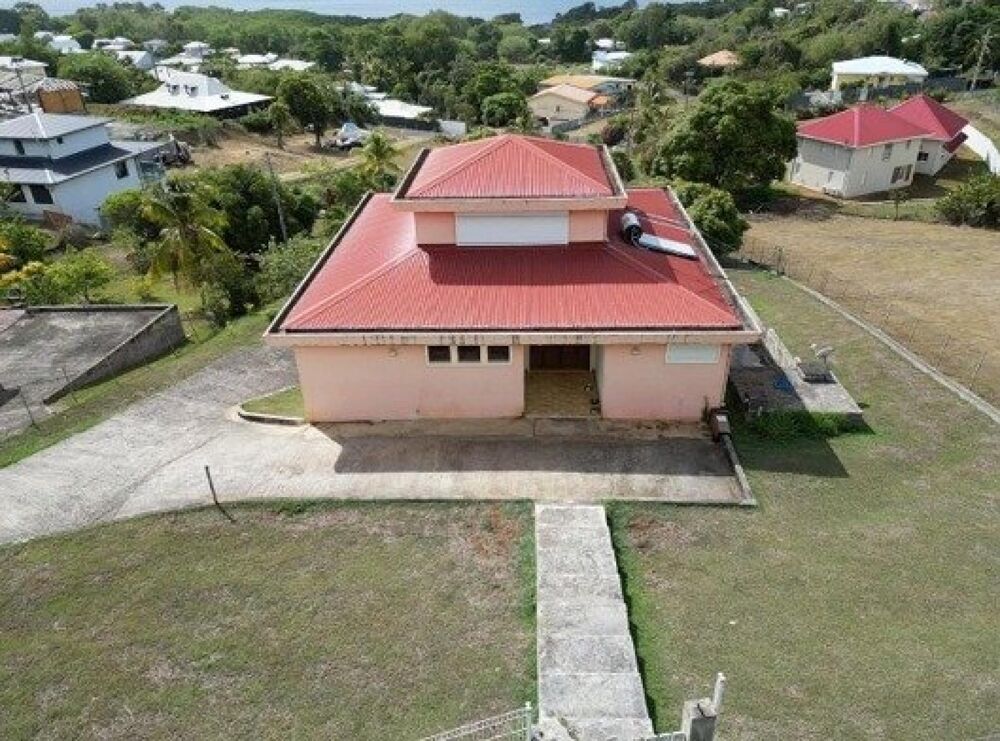 Maison F5 spacieuse avec jardin au François