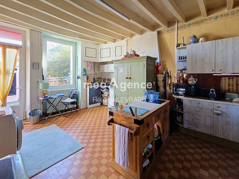Vente Maison Maison de caractère de 157m² - 4 chambres - grande dépendance Sainte-suzanne-et-chammes