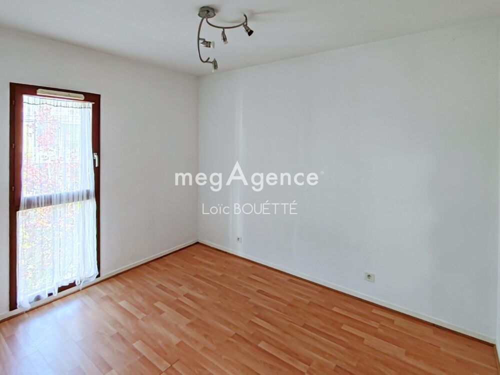 SPACIEUX APPARTEMENT DE 75M² AVEC BALCON ET STATIONNEMENT