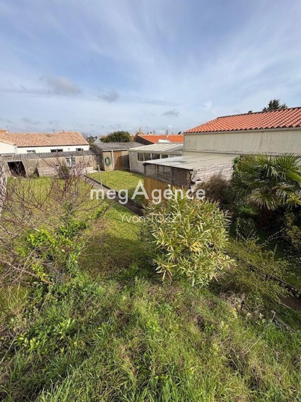 Vente Maison Maison T3 + T2 (135 m2 de plain-pied ) avec Garage aux Sables d'Olonne Les sables-d'olonne