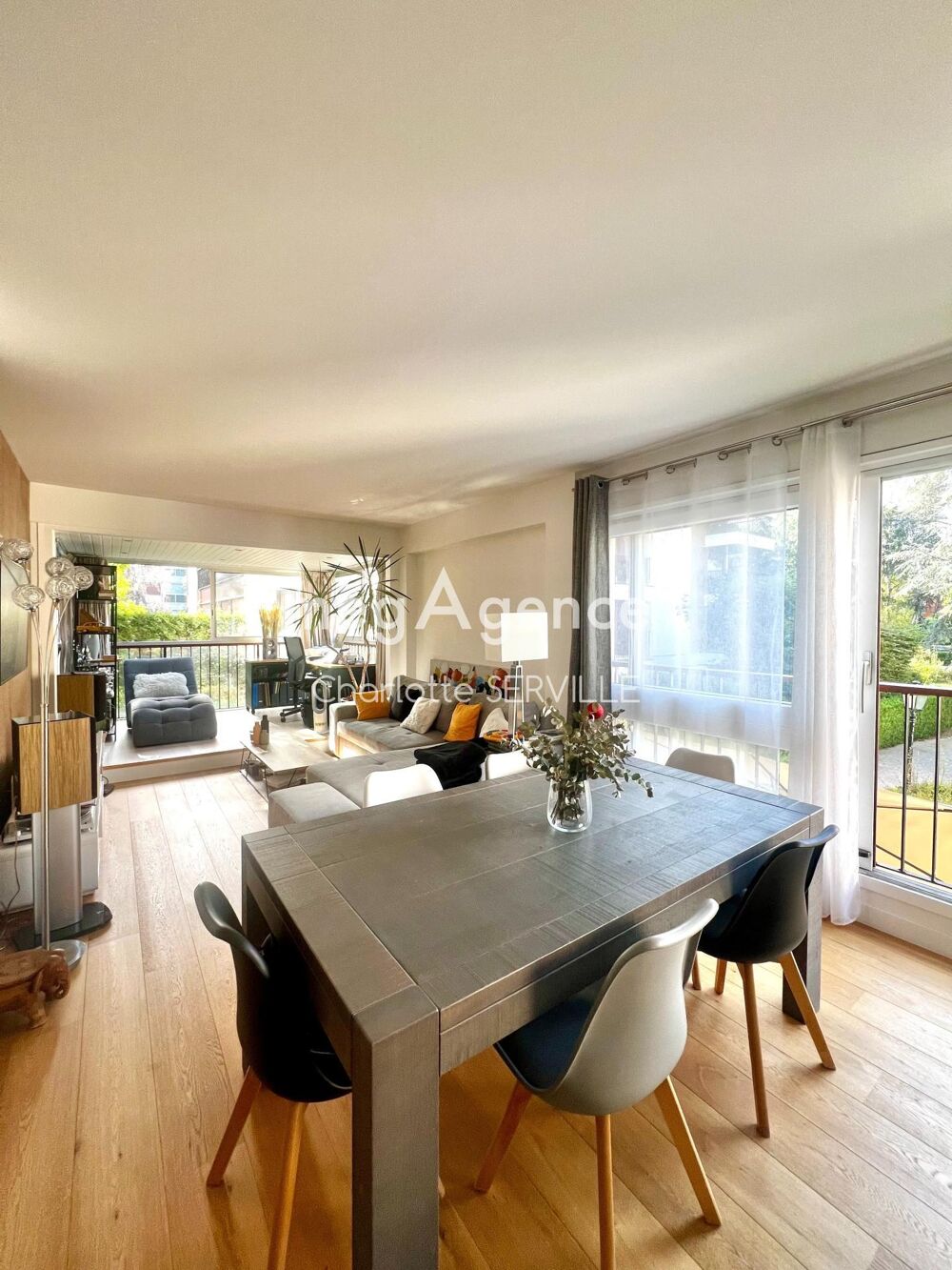 Coup de coeur à Parly 2 - 4 pièces familial de 102 m² clé en main avec balcon, loggia et dressing