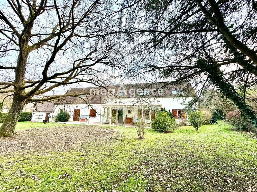 Corps de ferme sur 3535m2 de terrain clos