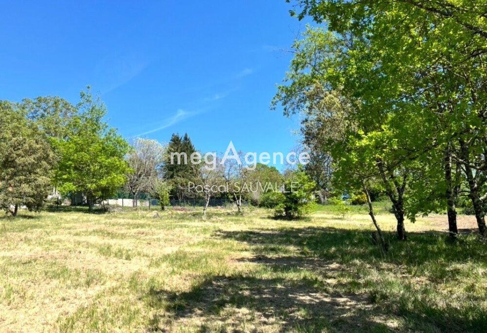 Vente Terrain Terrain à bâtir de 3350m2 Leguillac-de-l'auche