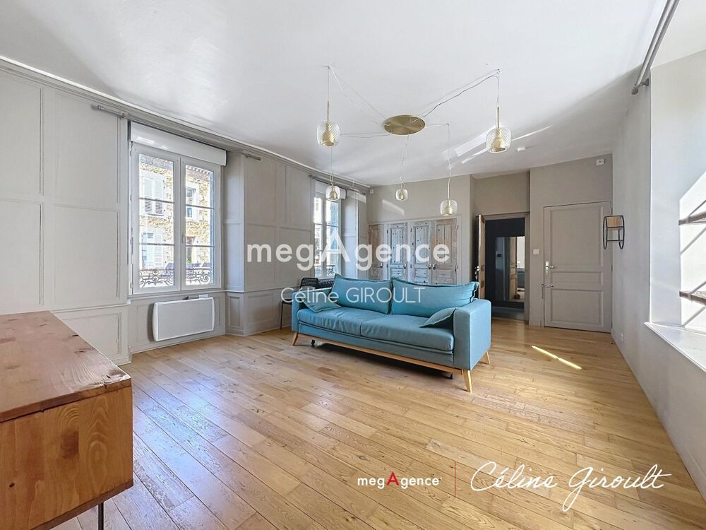 Appartement 3 pièces centre-ville et stationnement privatif