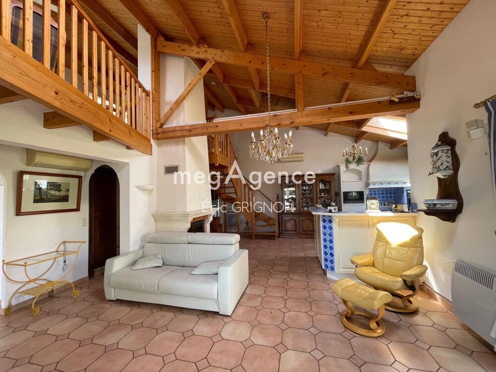 Vente Maison Bourgenay - Maison de 160m2 env. + vérandas et piscine Talmont-saint-hilaire