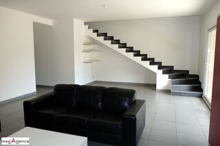  Immeuble à vendre 299 m²