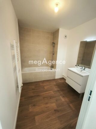  Appartement � vendre 3 pi�ces 66 m�