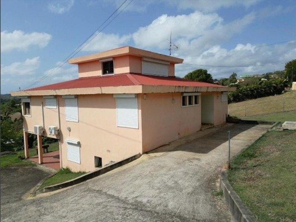Maison F5 spacieuse avec jardin au François