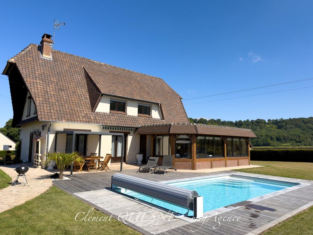 PRESTATIONS HAUT DE GAMME / PISCINE / VUE VALLEE