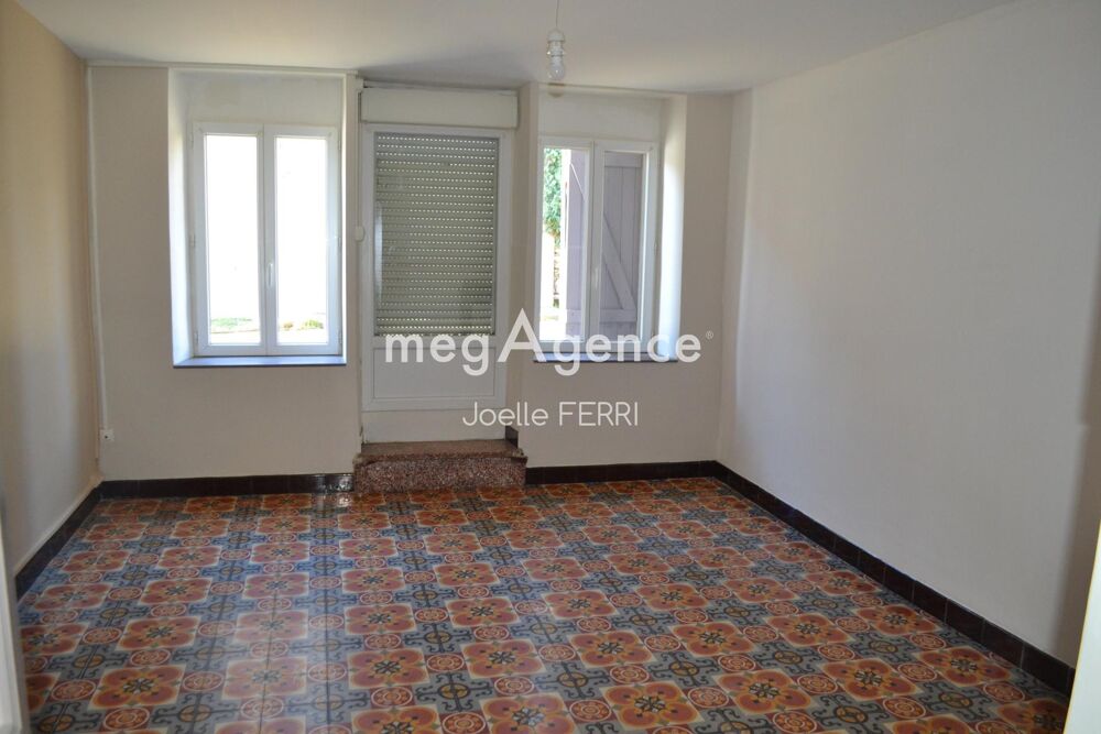 Vente Maison MAISON MITOYENNE AU COEUR DU VILLAGE DE ST DENIS Saint-denis