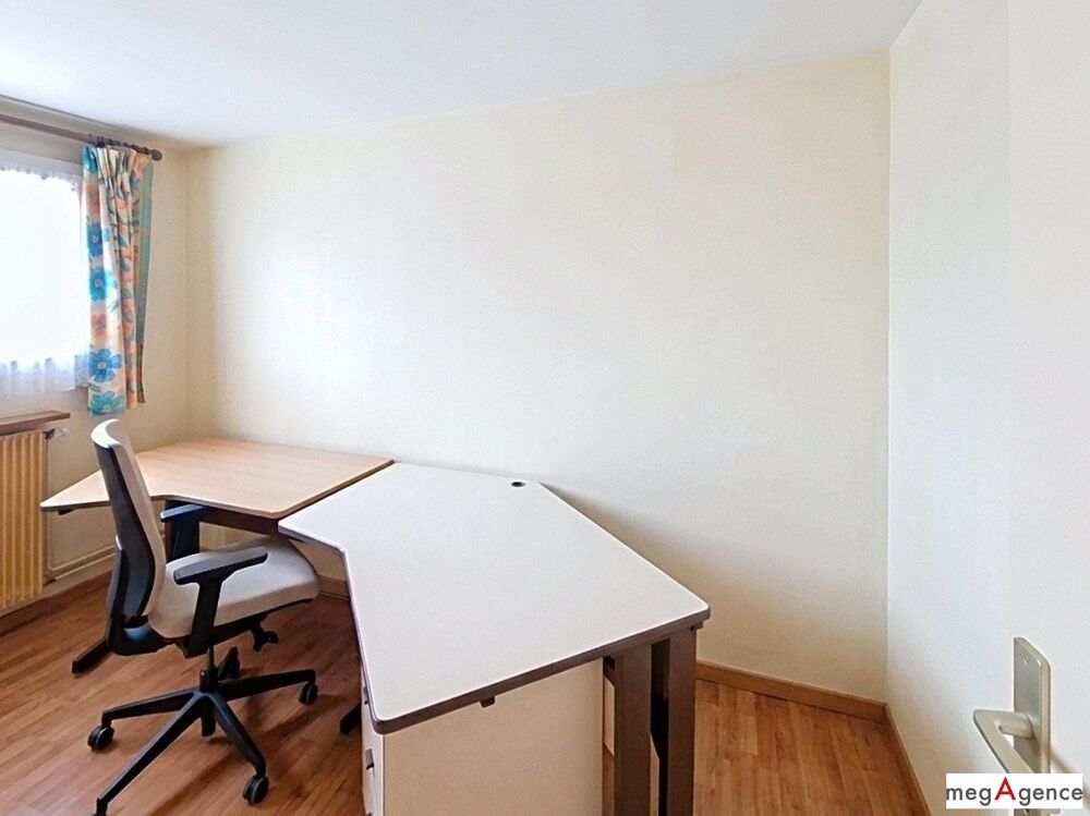 Ormesson sur Marne : maison familiale 184 m², 5 chambres, jardin et garage, proche commerces